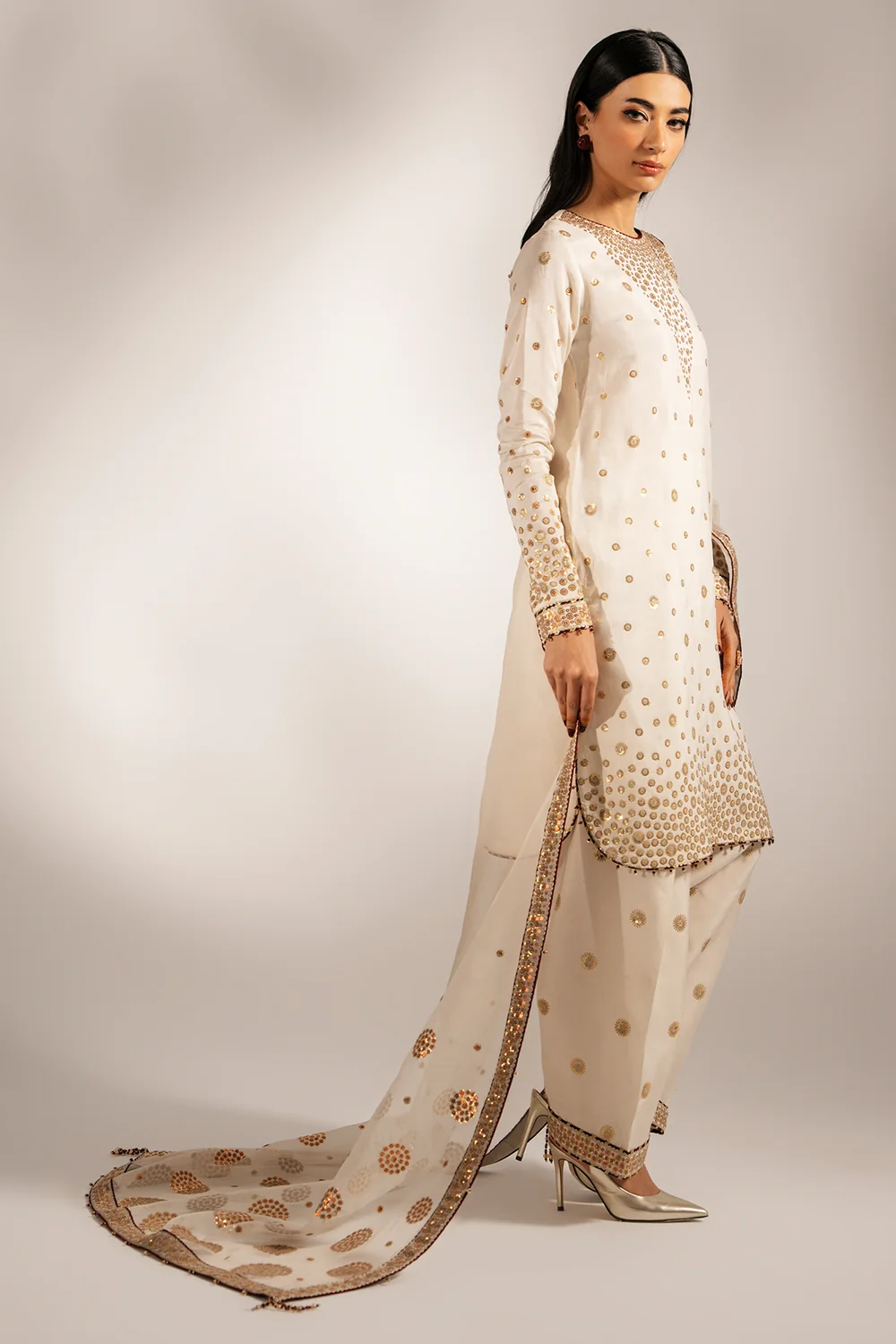 Jazmin Embroidered Raw Silk UR-7053
