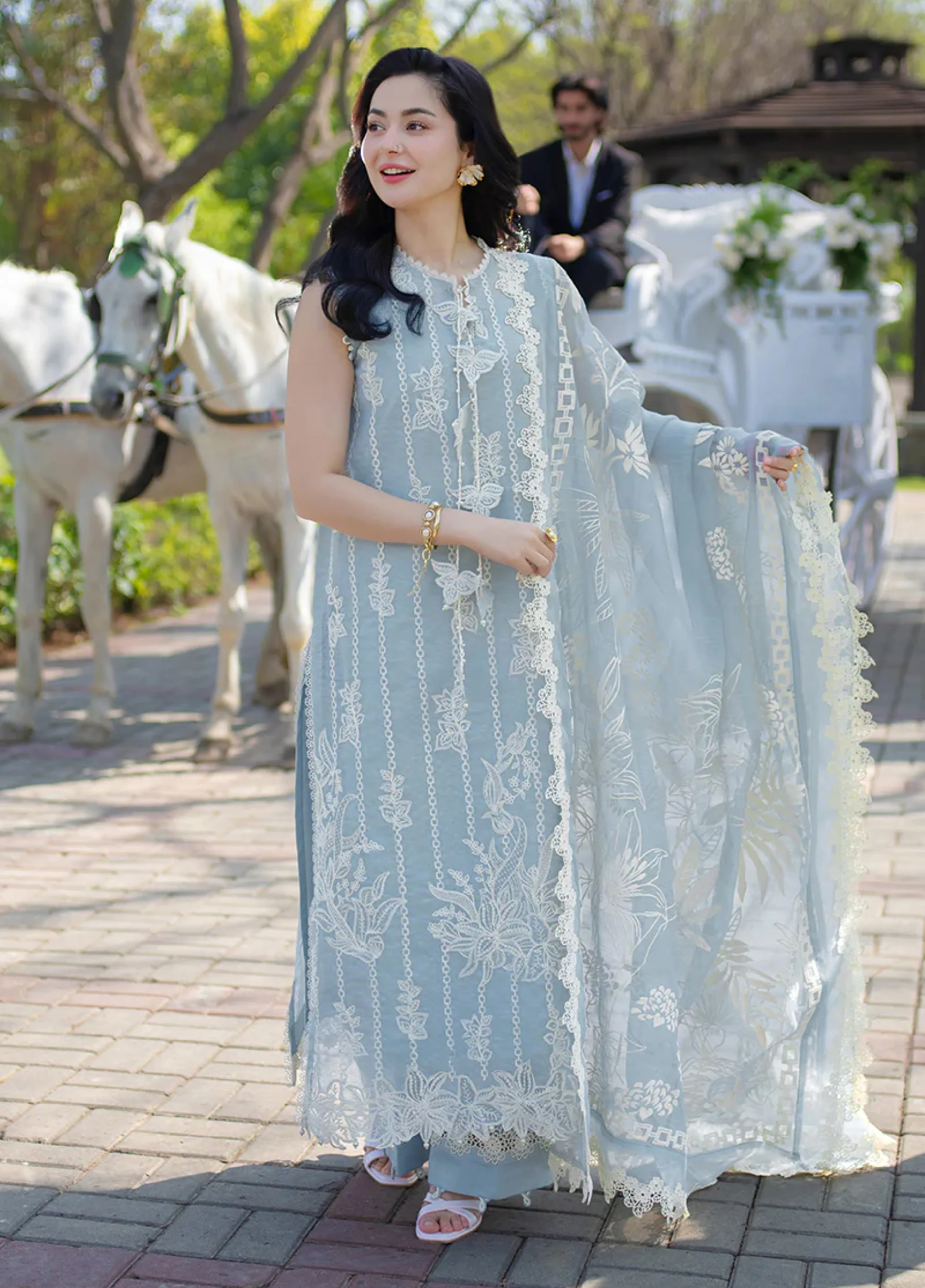 Rang Rasiya Unstitched Embroidered Luxury Lawn 3 Piece Suit RR26ULE AYLA